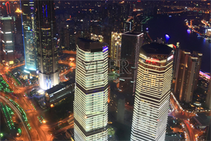 触碰城市脉搏的夜晚行走体验